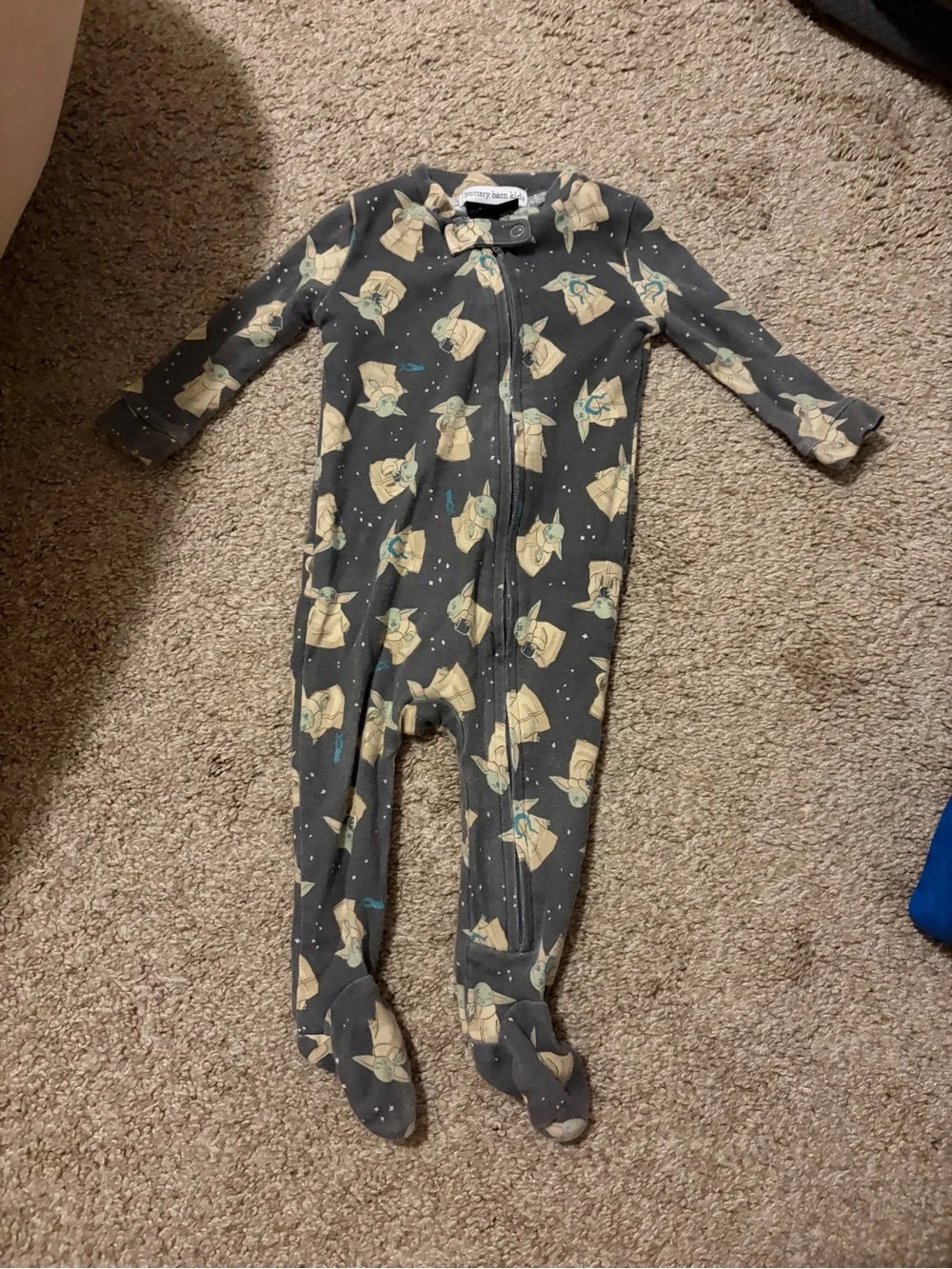Pottery Barn Kids Gray Grogu Star Wars Organic Cotton Zip Footed Pajamas